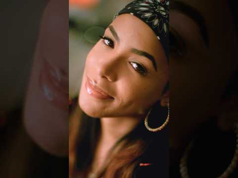 AALIYAH X CHRIS