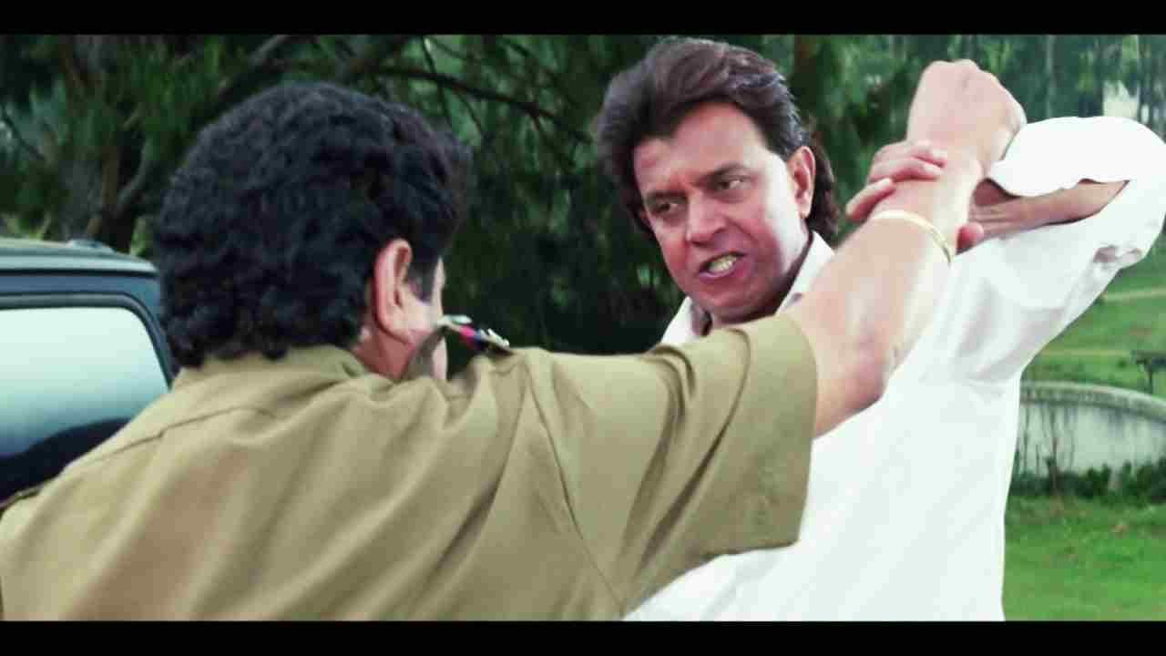 तू वर्दी उतारकर फिर देख — ये ऑटोवाला कैसे तेरा मीटर डाउन करता है | Mithun ने दी पुलिस को धमकी