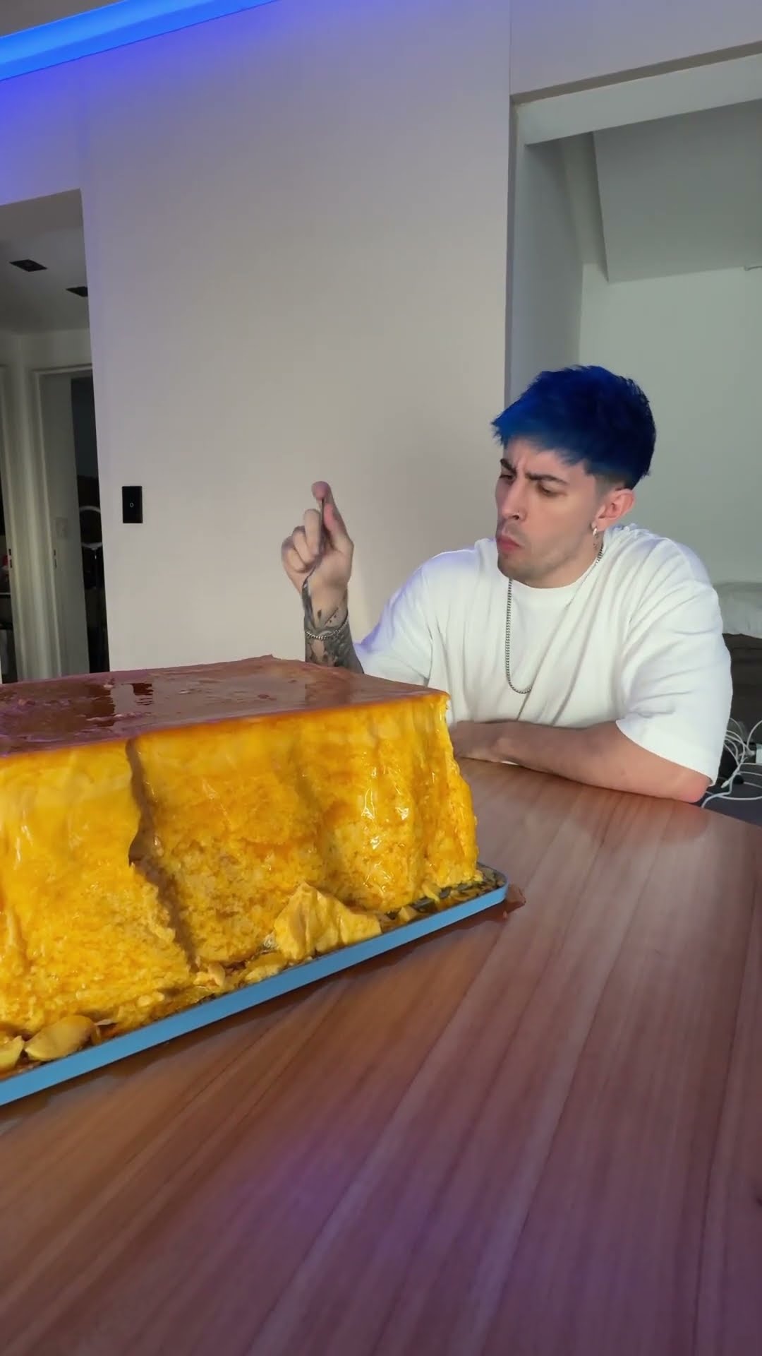 hicimos un flan gigante, video completo en youtube ??
