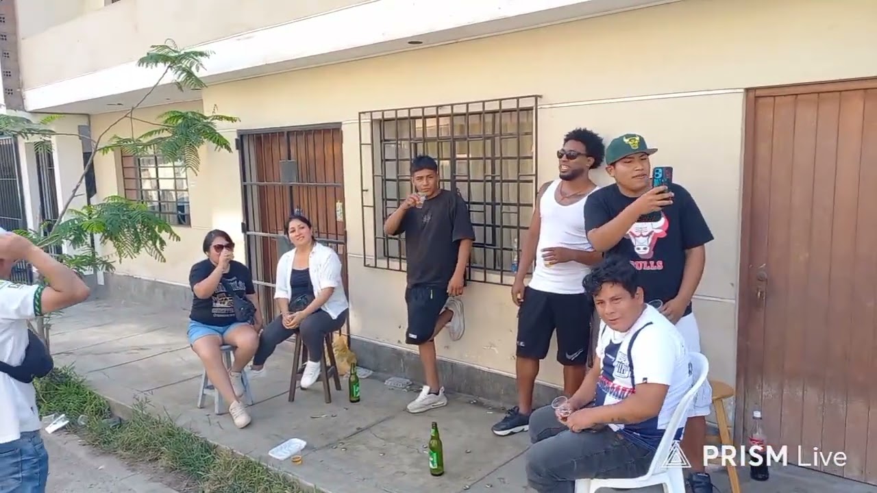 Dolor y despedida: Segundo día del velorio de Luis “Chino” Marquina