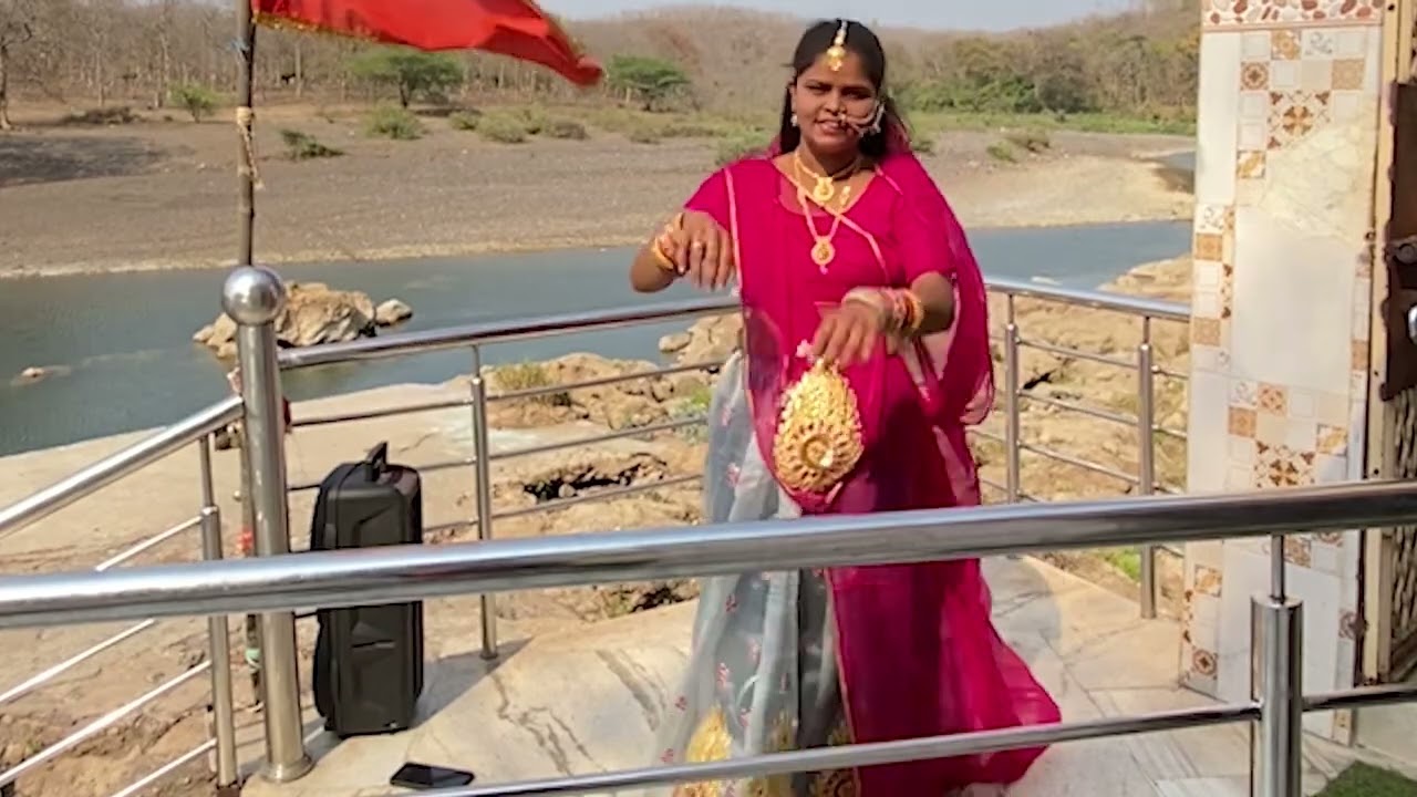 धीर गैरों बैल गाड़ी , by - Monika rathod (mona jiji)