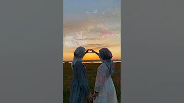 تصميم لي صديقات محجبات 