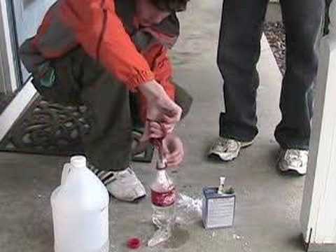 Cara Membuat Cuka Dan Baking Soda Grenade