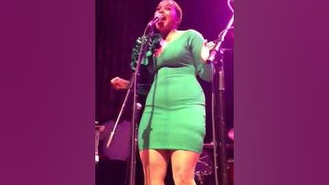 Robert Glasper Experiment ft. Chrisette Michele- Afro Blue