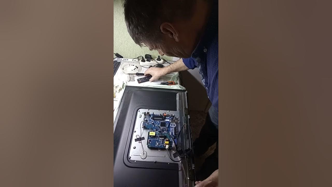 Купить телевизор Leff 32H250T 32" - купить с доставкой по выгодным ценам в интер