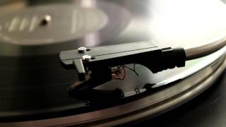Download Lagu Metallica - Enter Sandman vinyl MP3