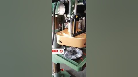 MULTI SPINDLE DRILLING AND TAPPING MACHINE