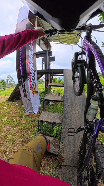 Start Klangon bikepark 🫰🚴🏻♀️🔥 #shorts #mtb #mtblife #sepeda #downhill #klangon #klangonbikepark