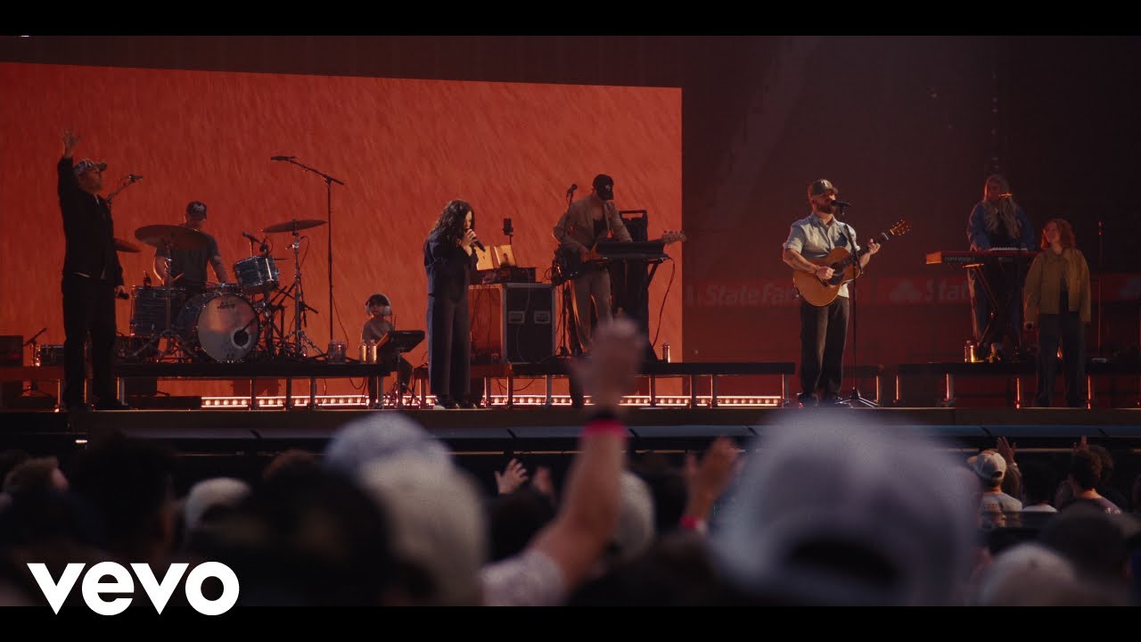 Passion, Kari Jobe - Center (Live From Passion 2026)