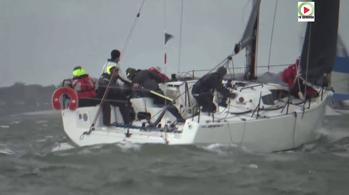 SAILING  |  ⛵ Houle et Vent au "Spi Ouest-France" 2016 - AURAY Télé