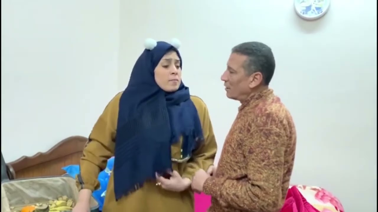 لولا خرجت من دارها اتمرمط مقدارها : lolla funny لولا فاني