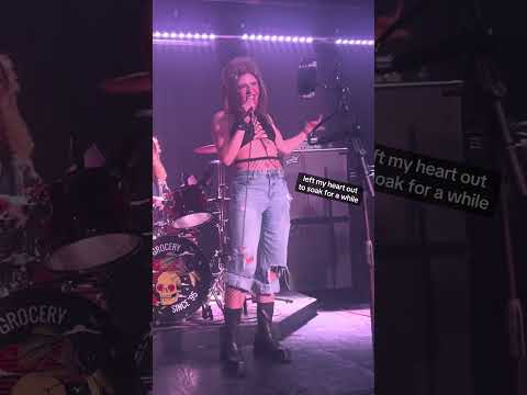 gotta let it out #belting #hedwig #rockshow #fypシ゚viral #nyclife #lowereastside #newyork #foryou