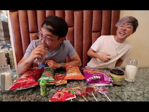2 Asiáticos prueban cosas Mexicanas Ft. Kenro Vlogs
