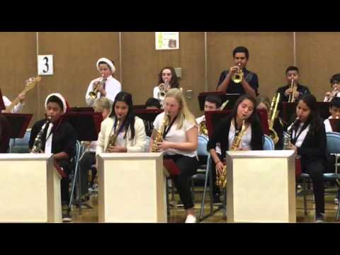 Incline Middle School Jazz Band Performs "Uptown Funk"