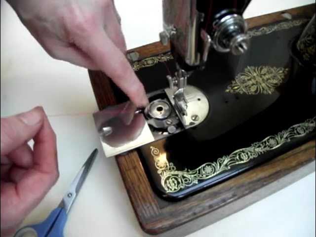 What's a Sewing Machine Bobbin? Learn How to Thread and Load Your Bobbin. —  Sew Sew Lounge