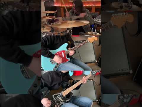 Video Virginia Dave Grohl Jam (Acoustic)
