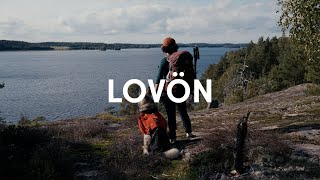 Tamaskan catches the last of summer in hike on Lovön in Stockholm!