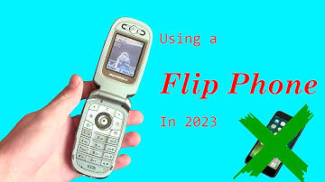 Using a Vintage Flip Phone in 2023 - is it Possible?