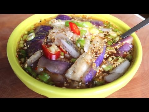 cold-eggplant-soup-(gajinaengguk:-가지냉국)