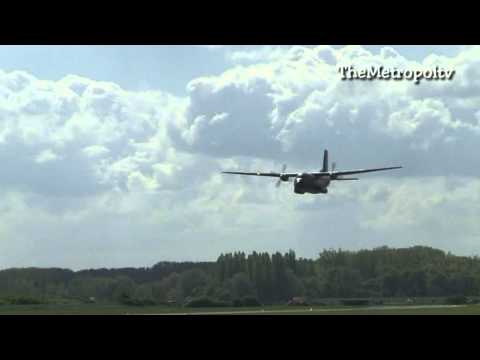 Transall C 160 im Tieflug ber den Flughafen Speyer...