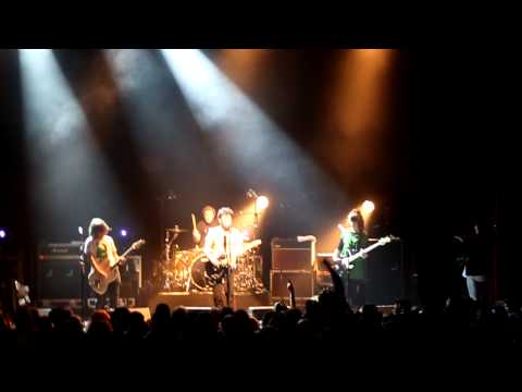 Eiffel _ Sous ton aile _ Vote One The Rocks @ La Cigale _ 11.03.12