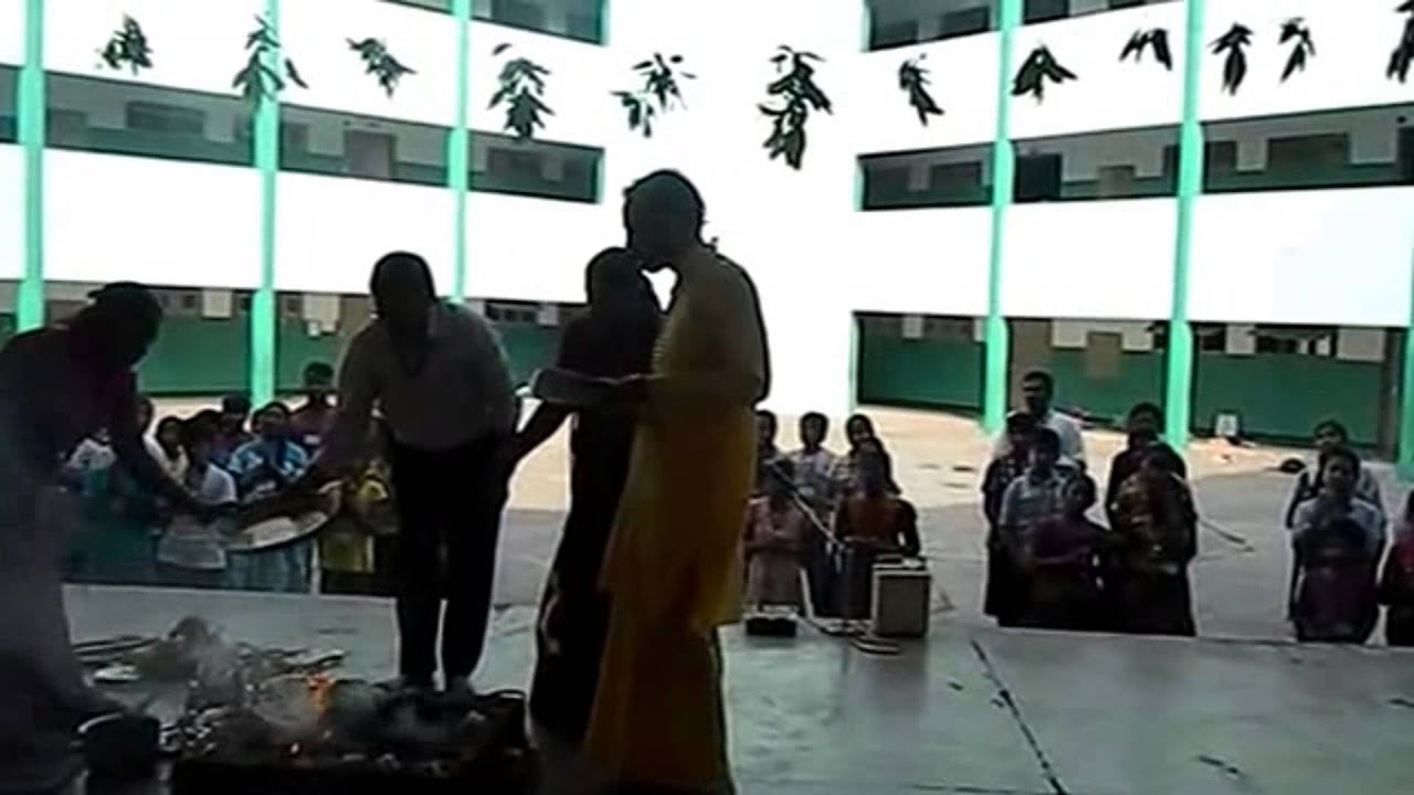 BV Camp 2015 Narayana Homam Poornahuti