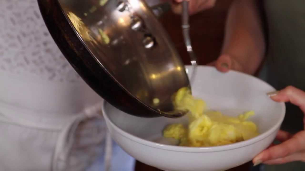 Pegs & Megs Scrambled Eggs YouTube