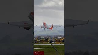 Aeroplane spotting #Glasgow #UK #4k #aviation #Emirates #Jet2holidays #2026 #planespottinglfpo