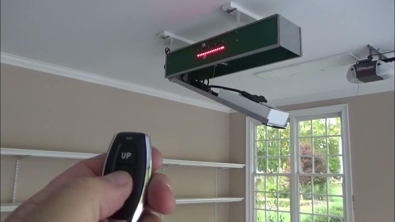 Overhead Automated EV Charger with Wireless Controls Wireless