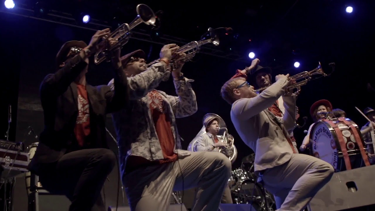 Bubamara Brass Band - Muzika u ime života, život u ime Lljubavi!