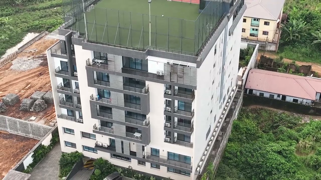 Regina Home à Douala