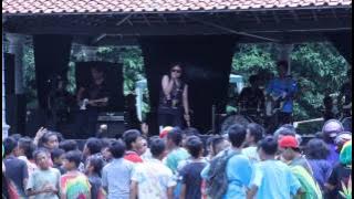 GAMAICAN SOUND; Beri Kesempatan live Reggae Vibration (Sela Ageng Carawentang)