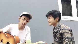Goyang nasi padang Cover Gitar 2 Cowok ganteng😍