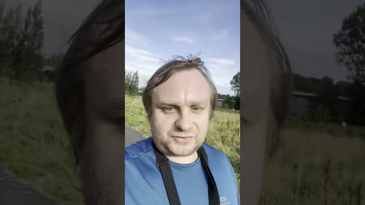 Running at Burnage parkrun a 5k by the river. 