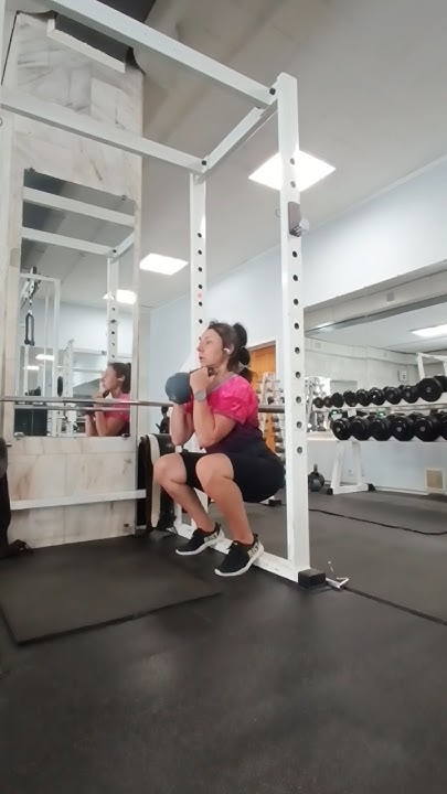 фронтальные приседания #fitness #motivation #тренировка #приседания # ...