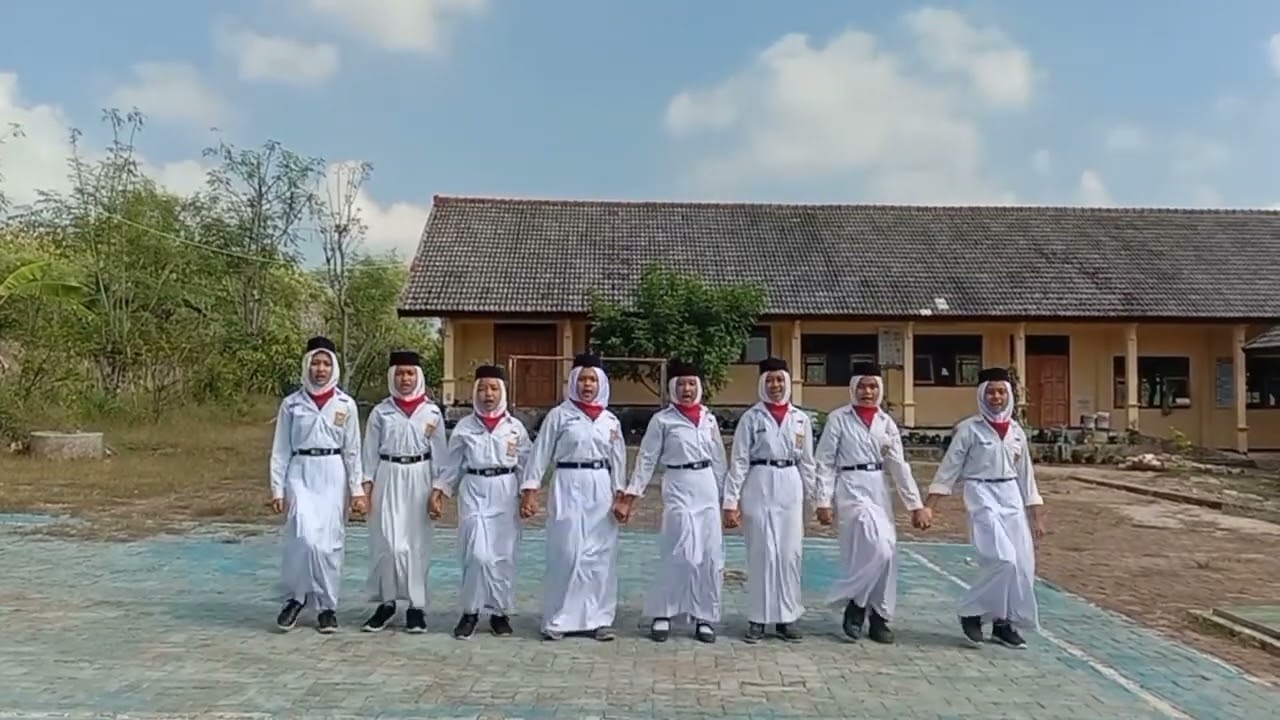 Lomba Yel Yel KajariCup SMPN 4 Semanding HUT Kejaksaan RI ke 62