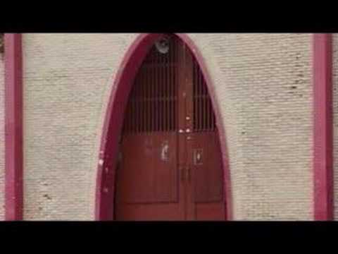 تقرير حصري لقناة الجزيرة عن مسجد باكستان - 23 مايو 2007