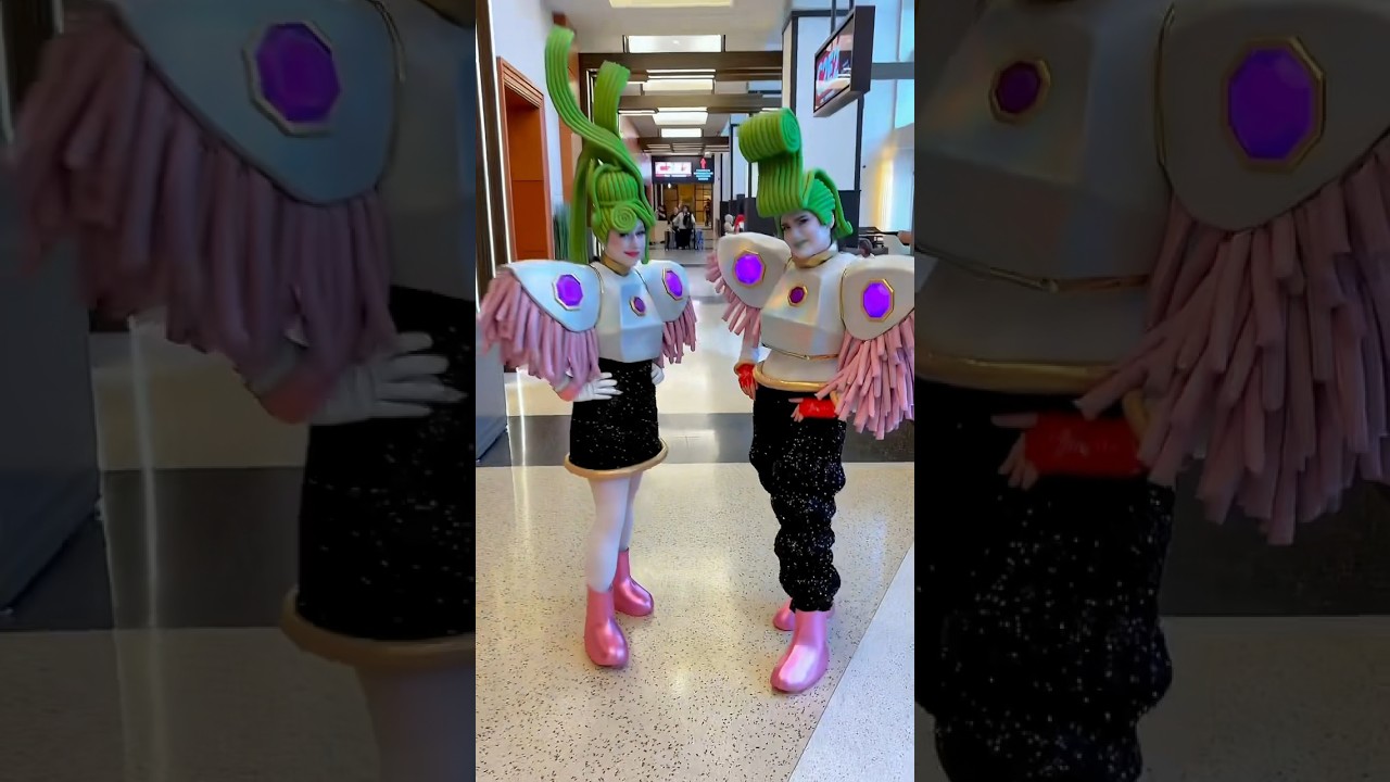 VELVET AND VENEER COSPLAY BUILD // (Made by ceekayye) ;) #velvetandveneer #trolls3 #trolls3cosplay