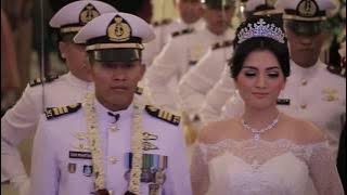 Upacara Pedang Pora Kapten Laut (T) Didik & Bripda Inggrit (TNI-POLRI) #police #polwan