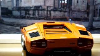 1:18 Kyosho Lamborghini Countach LP400 (Orange) Detail
