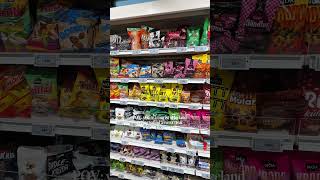 Candy tutorial?🫣 Because we do squeeze licorice in everything, I know…