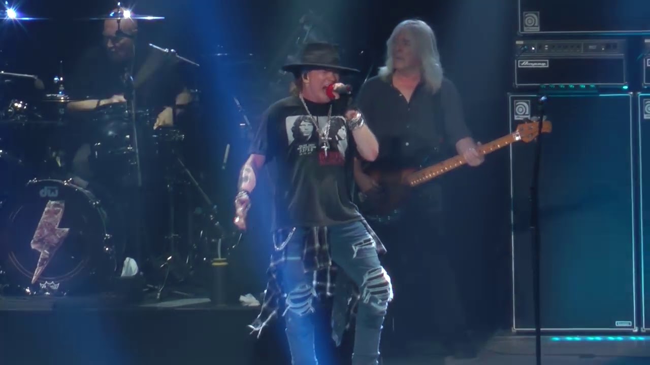 AC DC W Axl Rose Thunderstruck Madison Square Garden,Nyc 9 14 16 YouTube