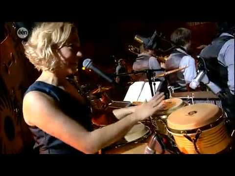 Caro Emerald - Back It Up @ Peter Live BE