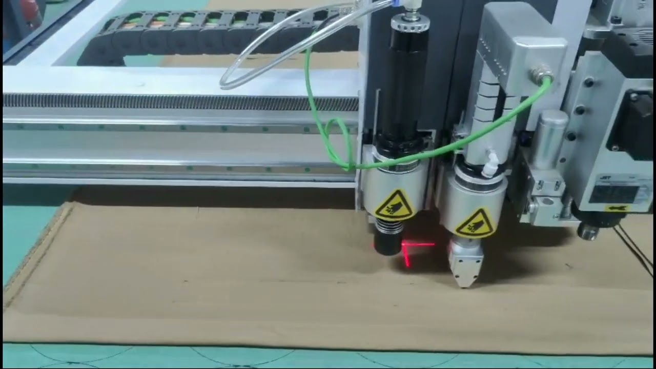 How to Cut Multiple Layers Fabric with Digital Knife Cutter Machine