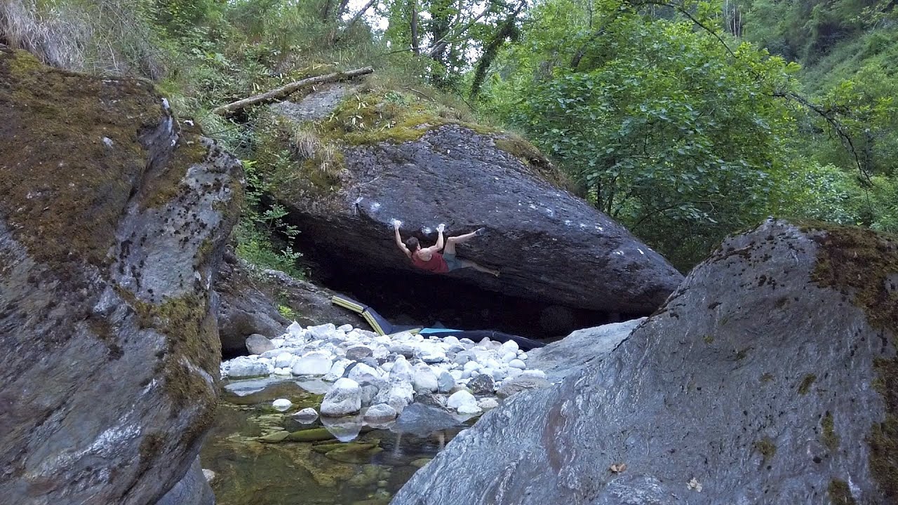 Il SottoSopra - Boulder Alpi Apuane