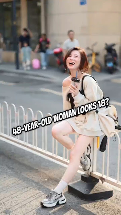 Mom Gets A Makeover To Look 18 Years Younger #shorts #story #inspiration