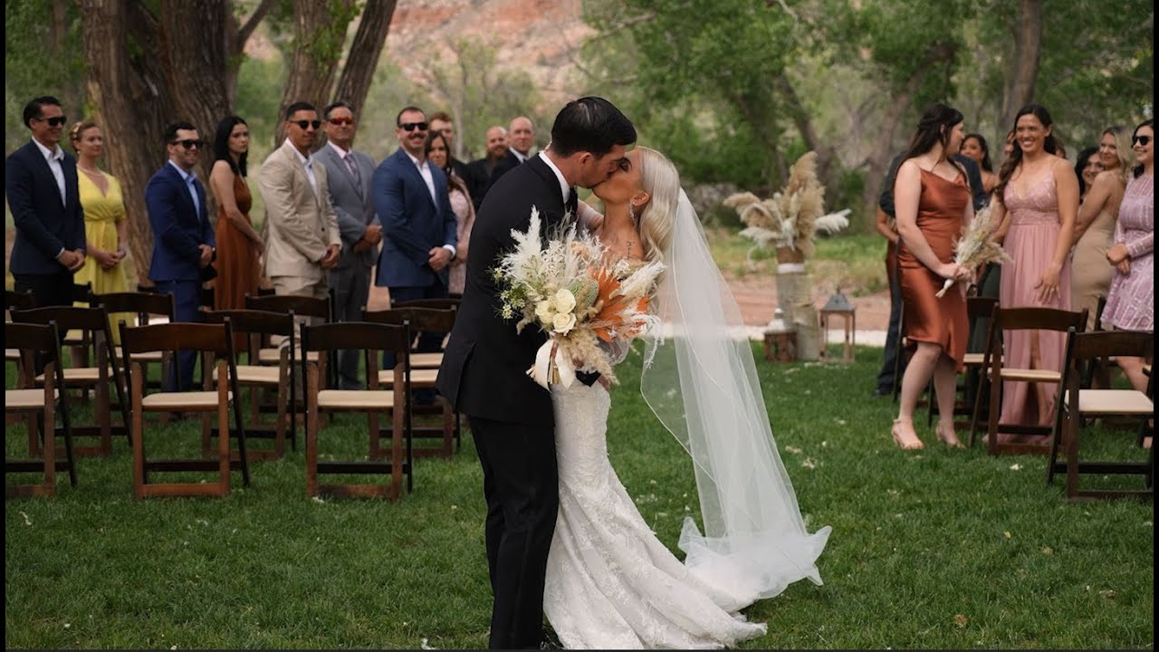 Chris & Kimberly Wedding | Zion Red Rock Villa | AW Creates