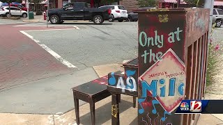 Police searching for driver in hit-and-run crash that killed Burlington s Piano Man