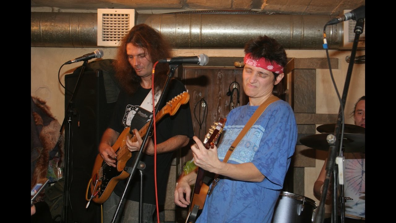 Умка и Броневик - Станция П...дец - YouTube