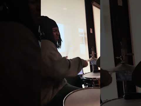 Song - No One's Coming by Drezz Drew